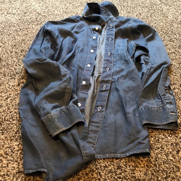 Shirt - Picture 2 of 2